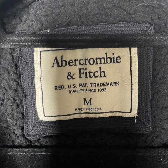 Abercrombie & Fitch Sweater Womens SZ M Black Fleece Sherpa Open - Picture 5 of 7